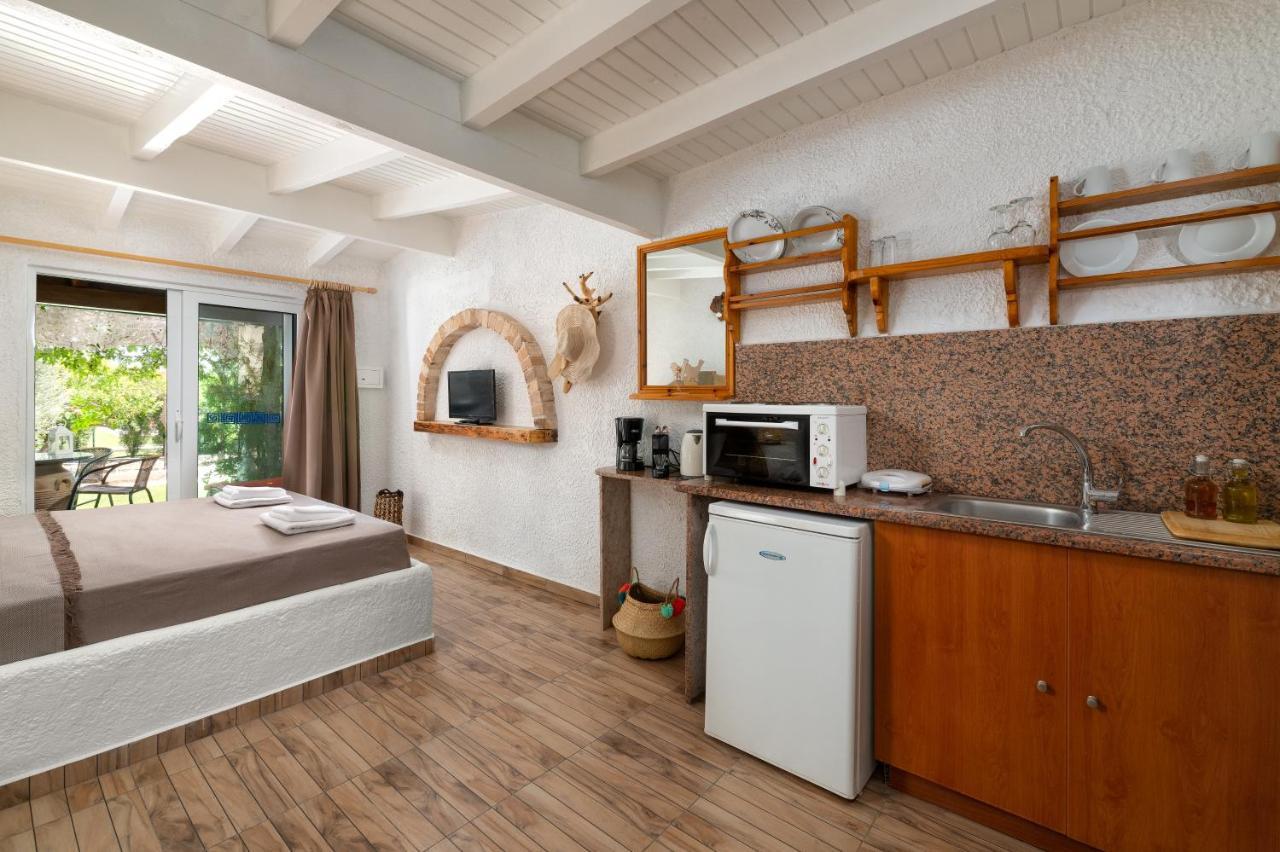 Elefteria Apts & Suites Kolymbia Luaran gambar